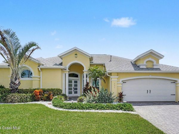 139 Cambridge Court , Indialantic, FL 32903