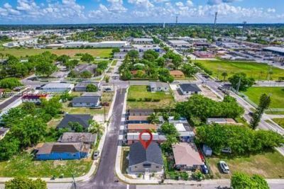 655 SW 5th St , Homestead, FL 33030 Photo