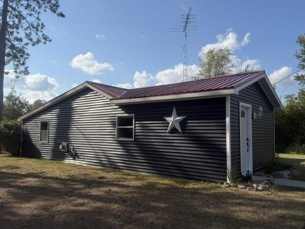 2029 E 6 Mile Road, White Cloud, MI 49349