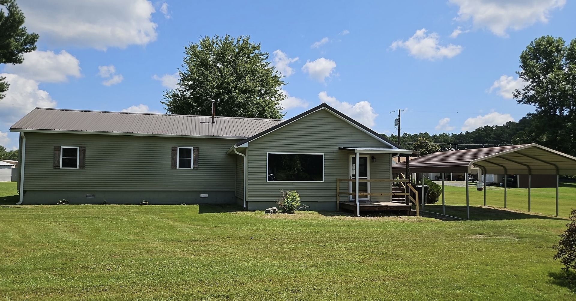 905 Shaw Drive, Norris City, IL 62869 Main Photo