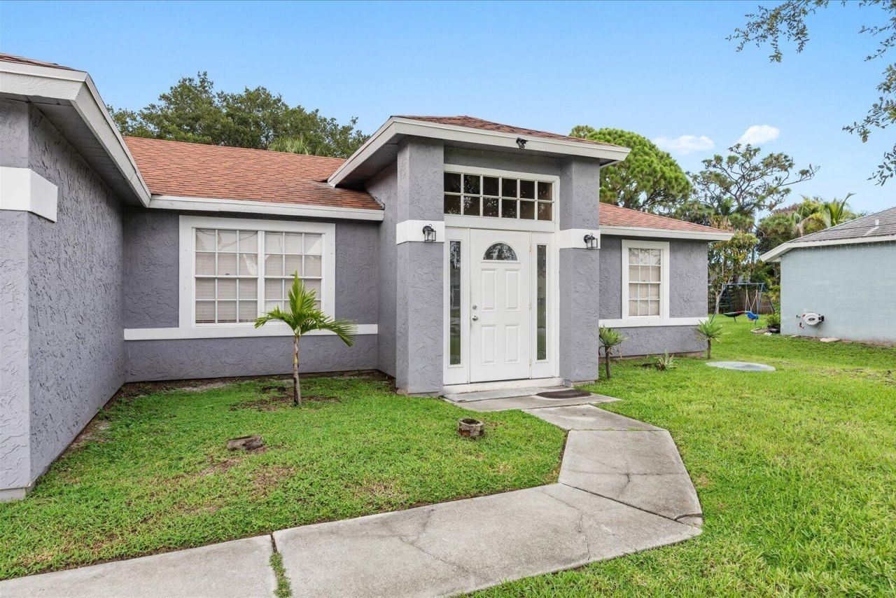 1155 SW Alexandria Avenue, Port Saint Lucie, FL 34953 Photo