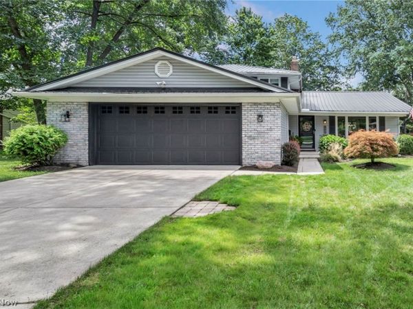 1980 Salem Parkway , Westlake, OH 44145