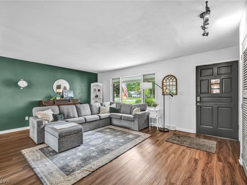 1980 Salem Parkway, Westlake, OH 44145 Photo 6
