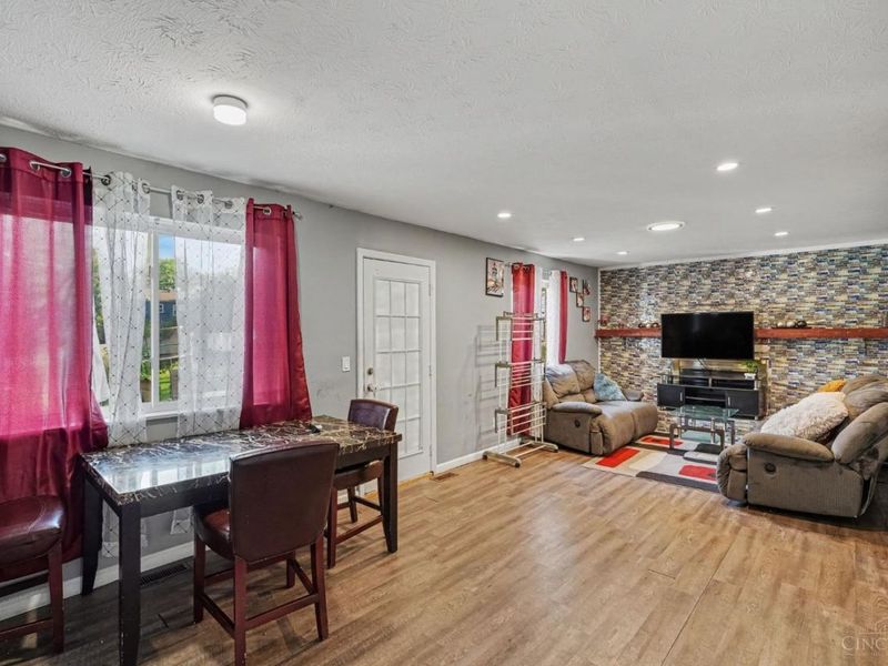 1727 John Gray Road, Springfield Township, OH 45240 Photo 10