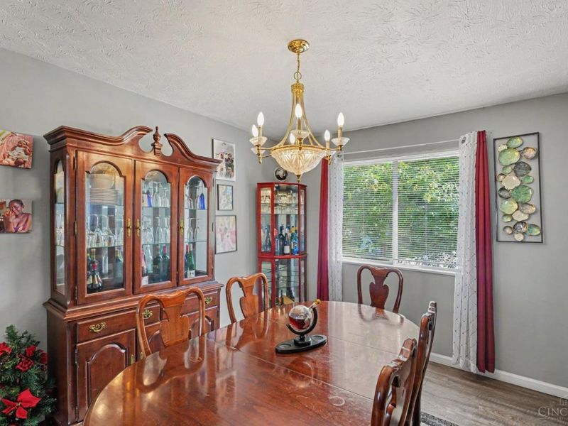 1727 John Gray Road, Springfield Township, OH 45240 Photo 8