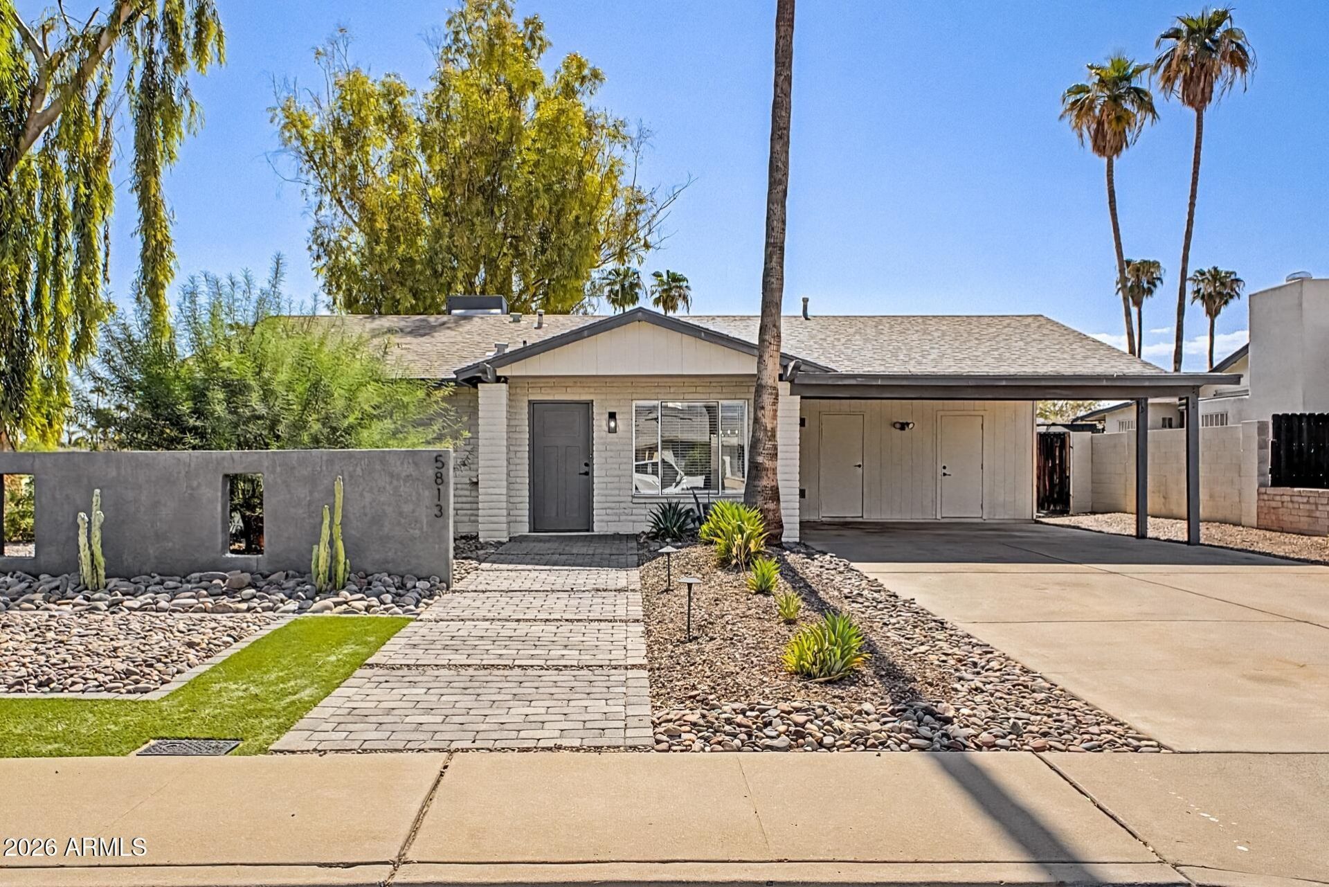5813 S College Avenue, Tempe, AZ 85283 Main Photo