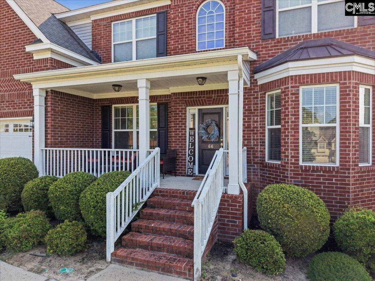 66 Saughtree Lane W Photo 12