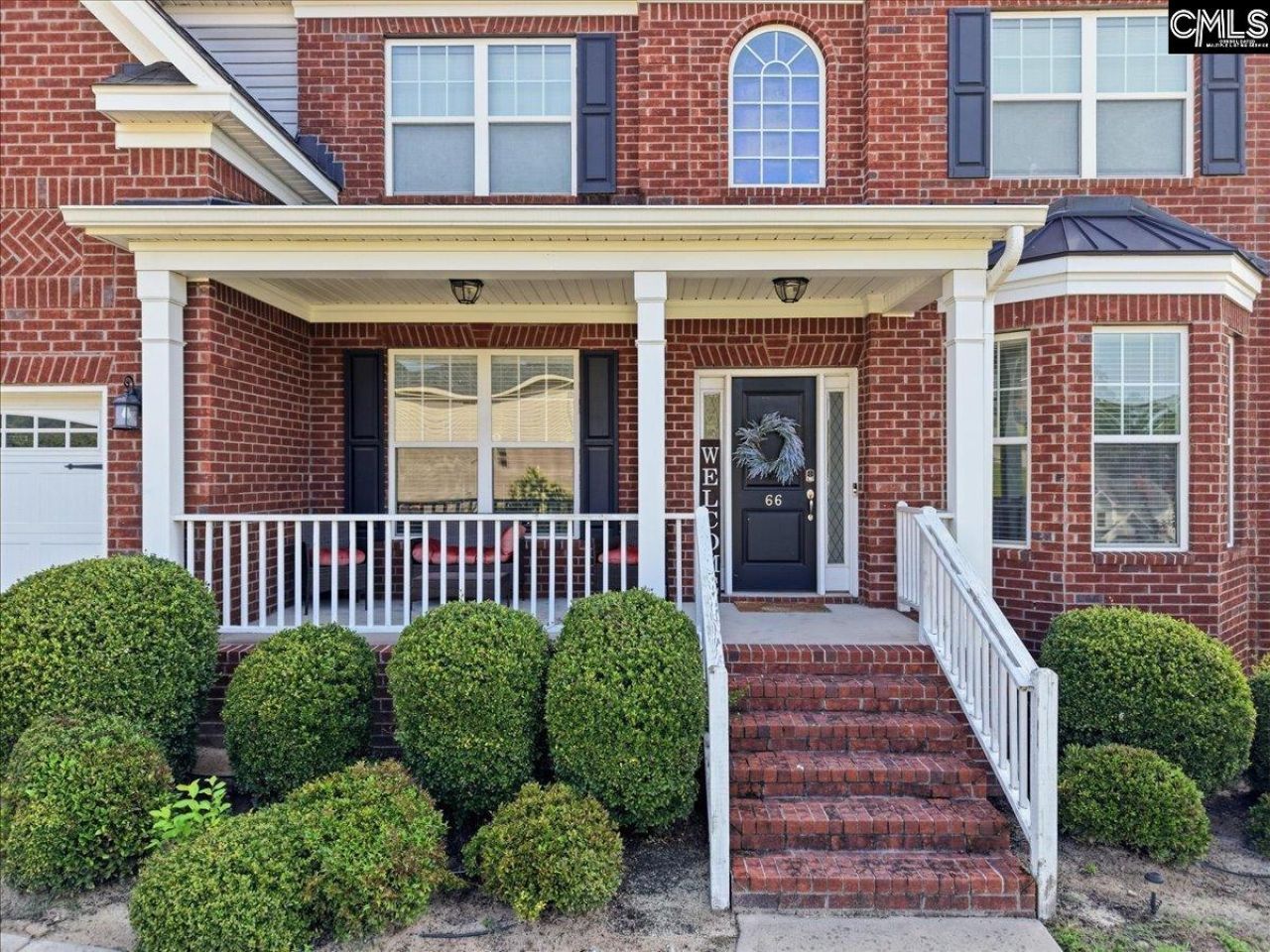 66 Saughtree Lane W Photo 13