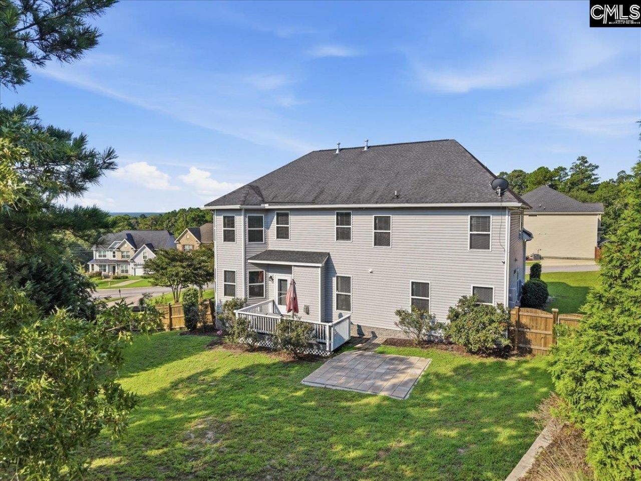 66 Saughtree Lane W Photo 66