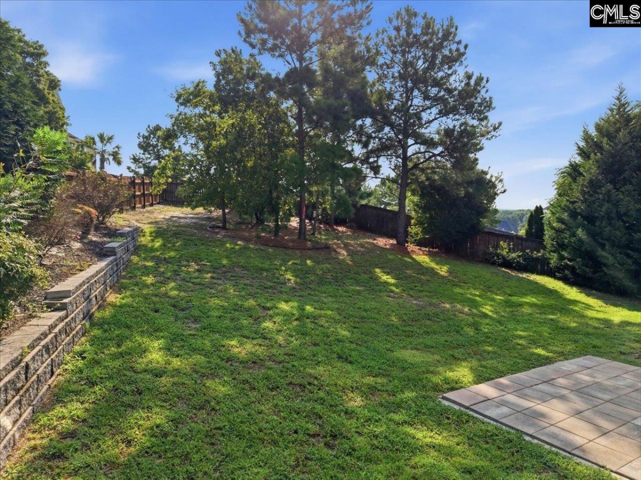 66 Saughtree Lane W Photo 73