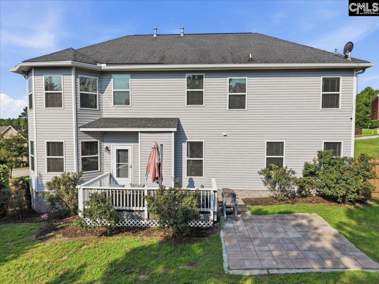 66 Saughtree Lane W Photo 74