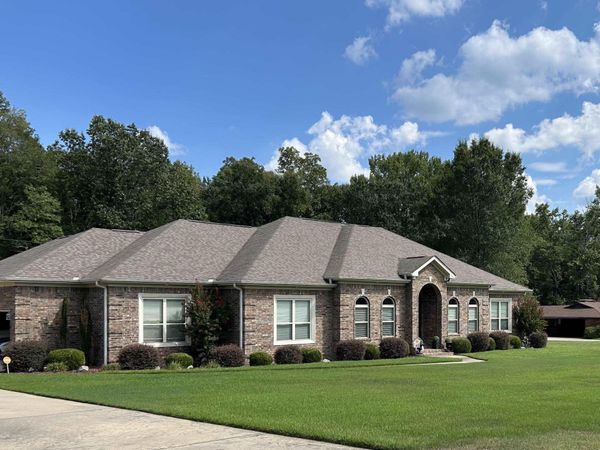 5513 E Greensward, Pine Bluff, AR 71603