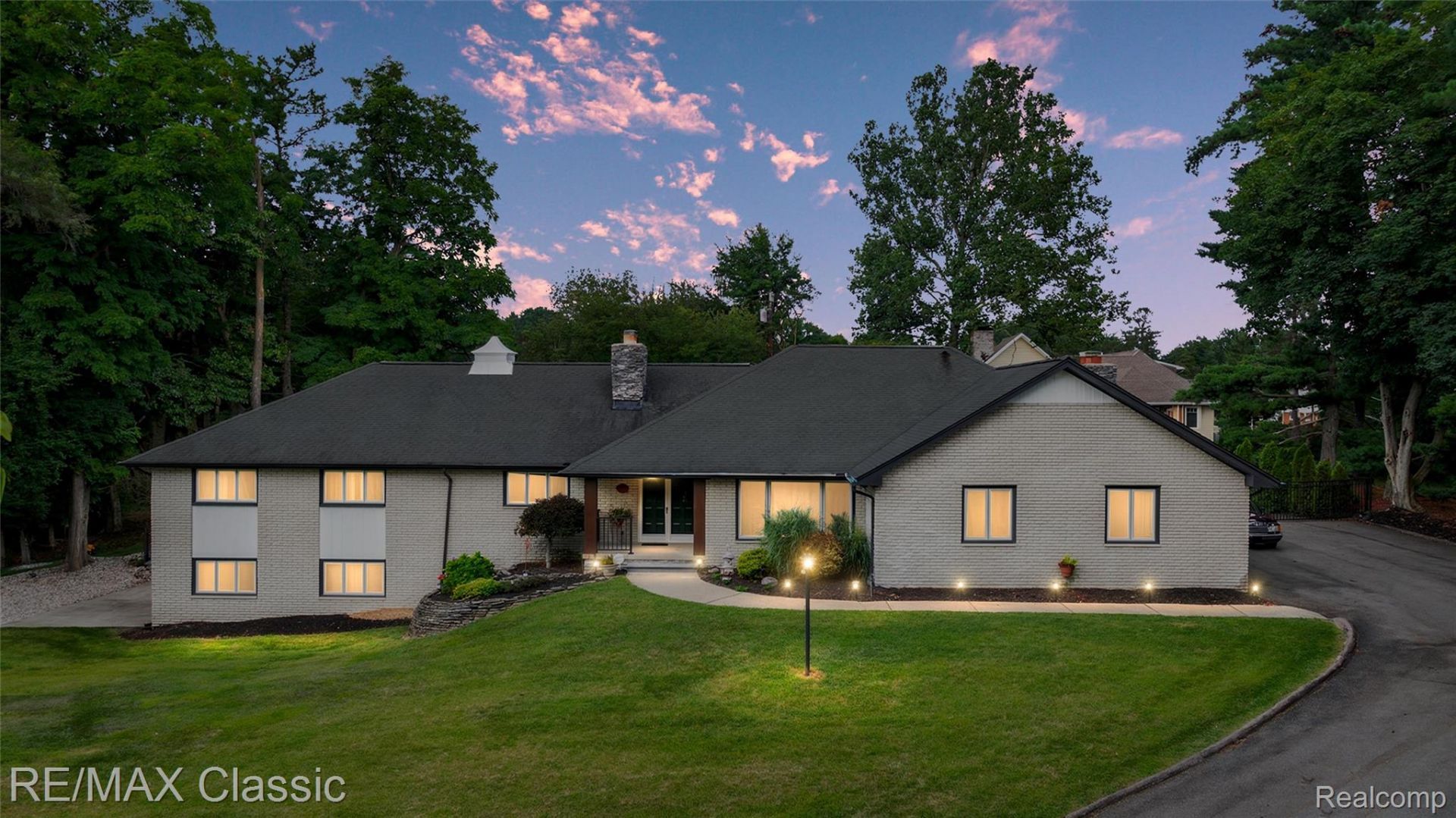 7048 Lindenmere Drive, Bloomfield Township, Mi 48301 Main Photo