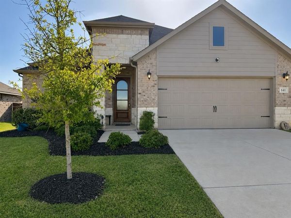 141 Trinity Street , Grandview, TX 76050