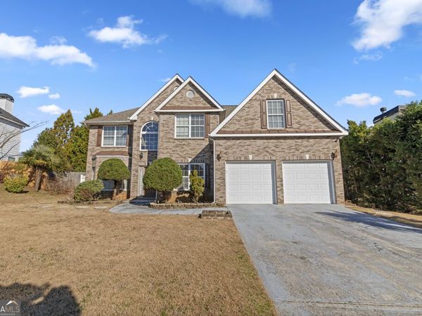 820 Kaitlyn Drive, Loganville, GA 30052
