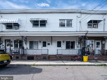 639-641 W COAL STREET, SHENANDOAH, PA 17976