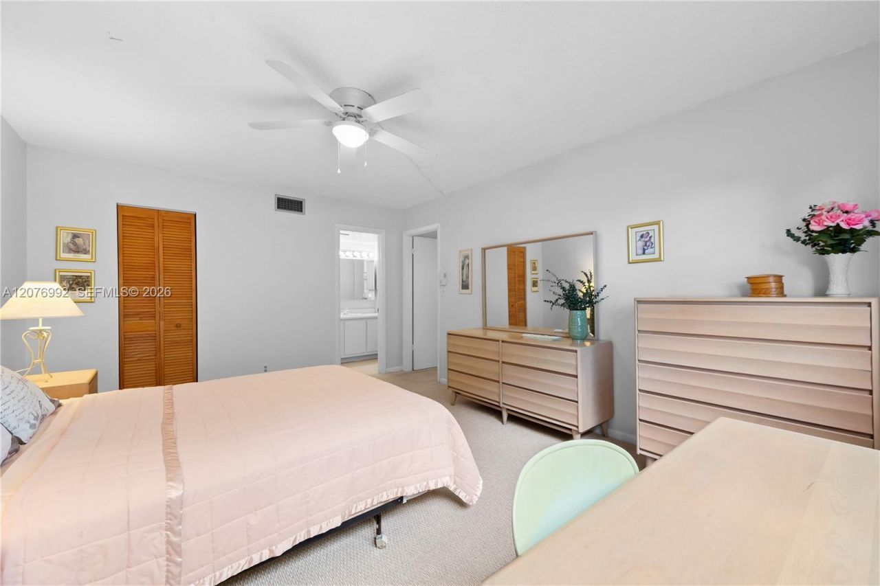 8305 NW 61st St, Unit C303, Tamarac, FL 33321 Photo