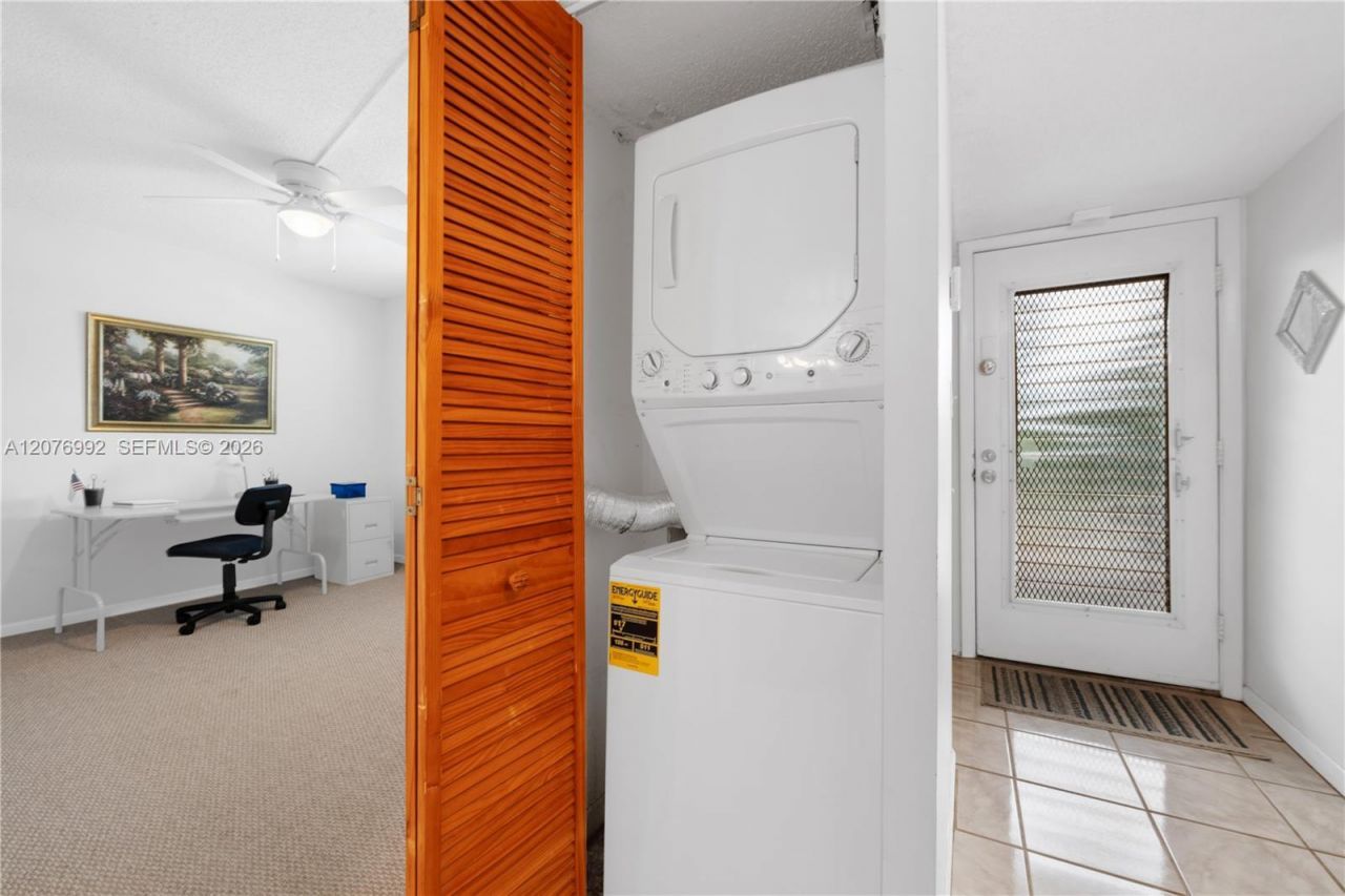 8305 NW 61st St, Unit C303, Tamarac, FL 33321 Photo