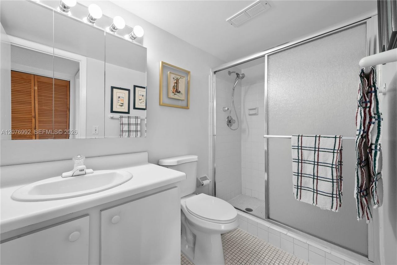8305 NW 61st St, Unit C303, Tamarac, FL 33321 Photo