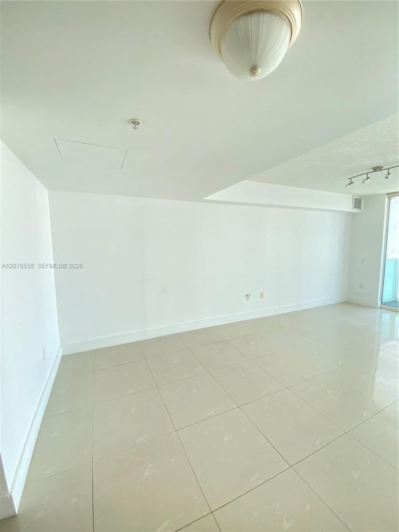 41 SE 5th St , Unit 1109, Miami, FL 33131 Photo