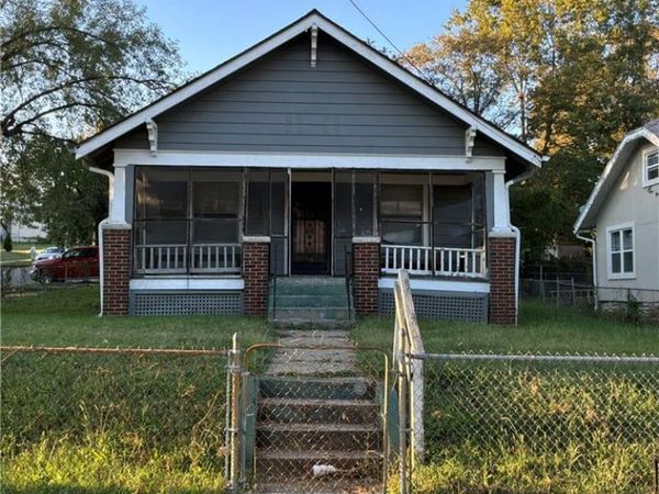 1150 Rowland Avenue, Kansas City, KS 66104