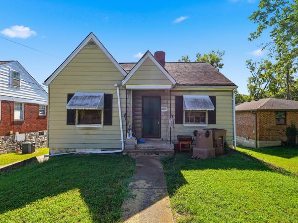2902 Murray Cir , Nashville, TN 37216