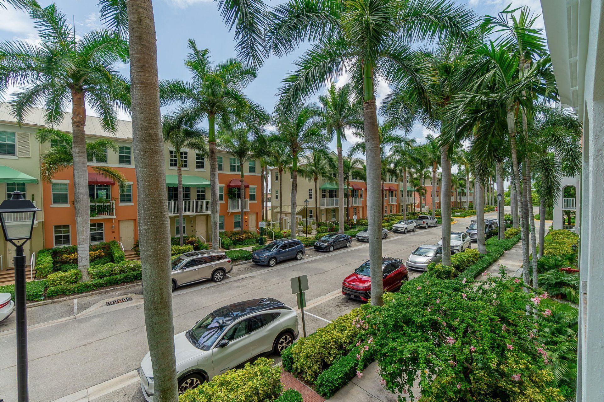 804 E Windward Way, Unit 211, Lantana, FL 33462 Photo