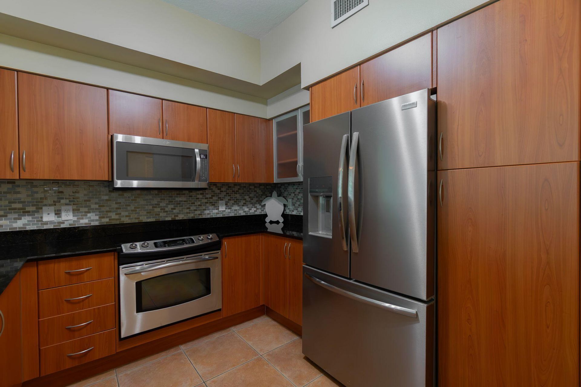 804 E Windward Way, Unit 211, Lantana, FL 33462 Photo