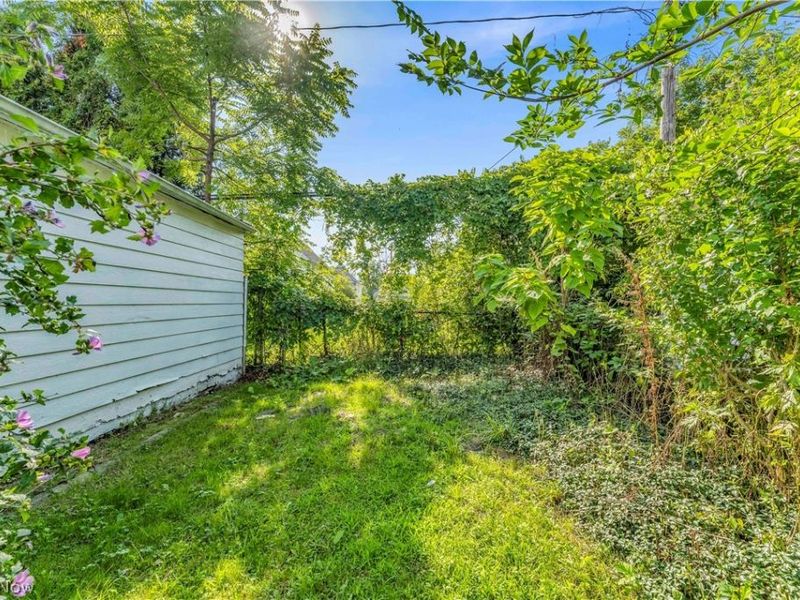 3394 E 146th Street, Unit 2/UP, Cleveland, OH 44120 Photo 23