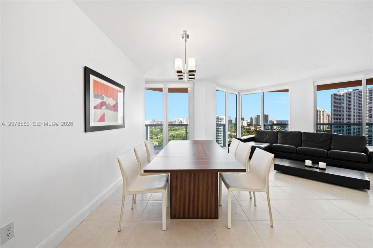 3370 Hidden Bay Dr , Unit 2102, Aventura, FL 33180 Photo