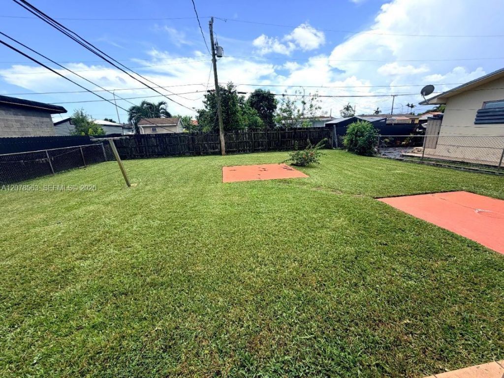 1340 W 36th St , Hialeah, FL 33012 Photo