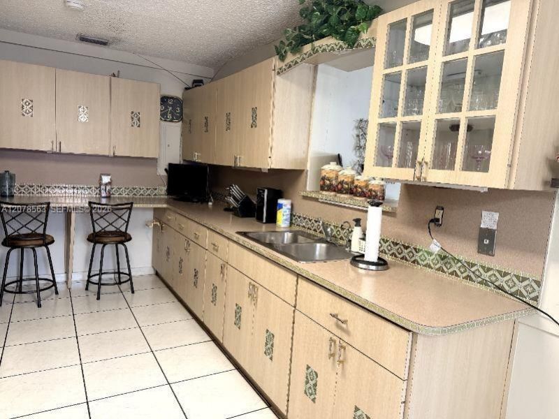 1340 W 36th St , Hialeah, FL 33012 Photo