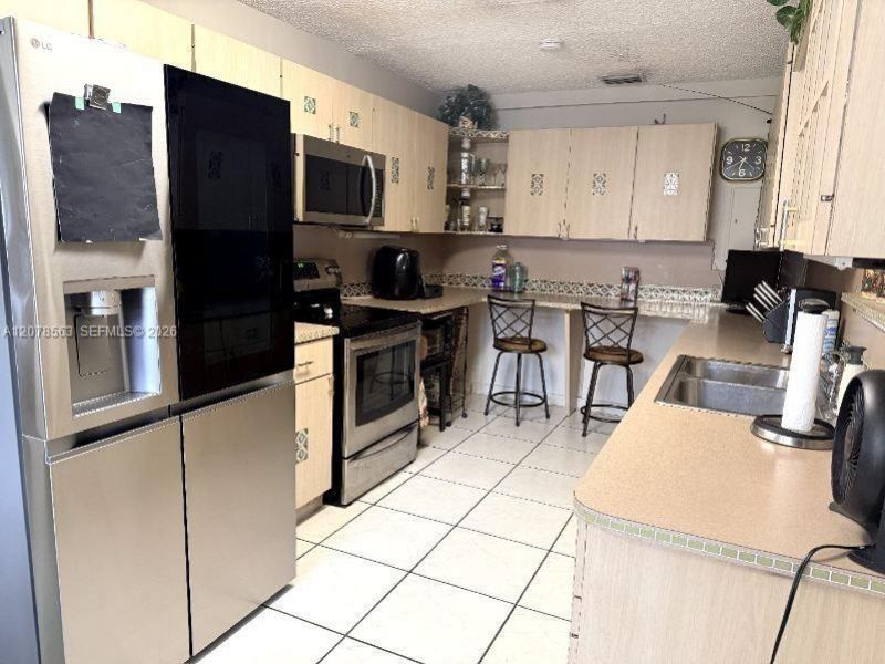 1340 W 36th St , Hialeah, FL 33012 Photo