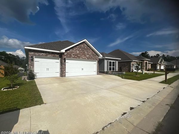 19496 Little Manatee Street, Biloxi, MS 39532