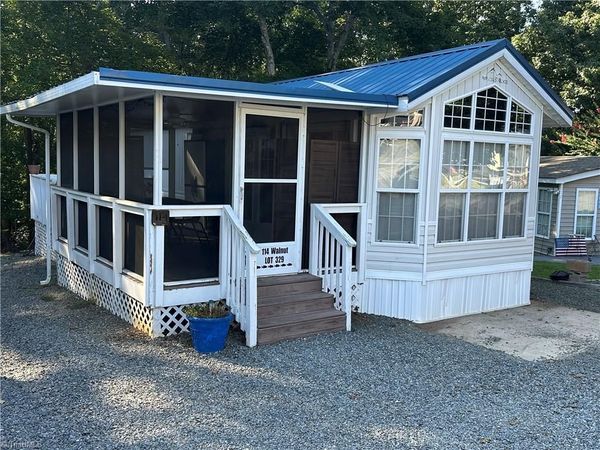 114 Walnut Circle , New London, NC 28127