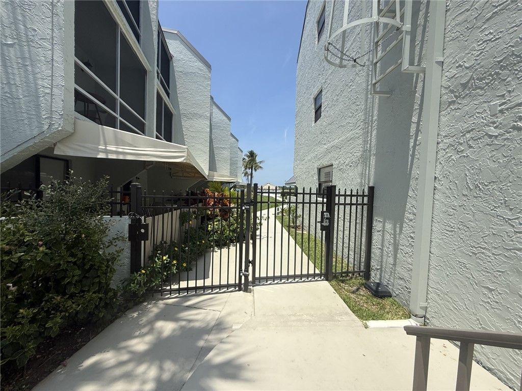 1300 Seaway Drive, Unit C1, Fort Pierce, FL 34949 Photo