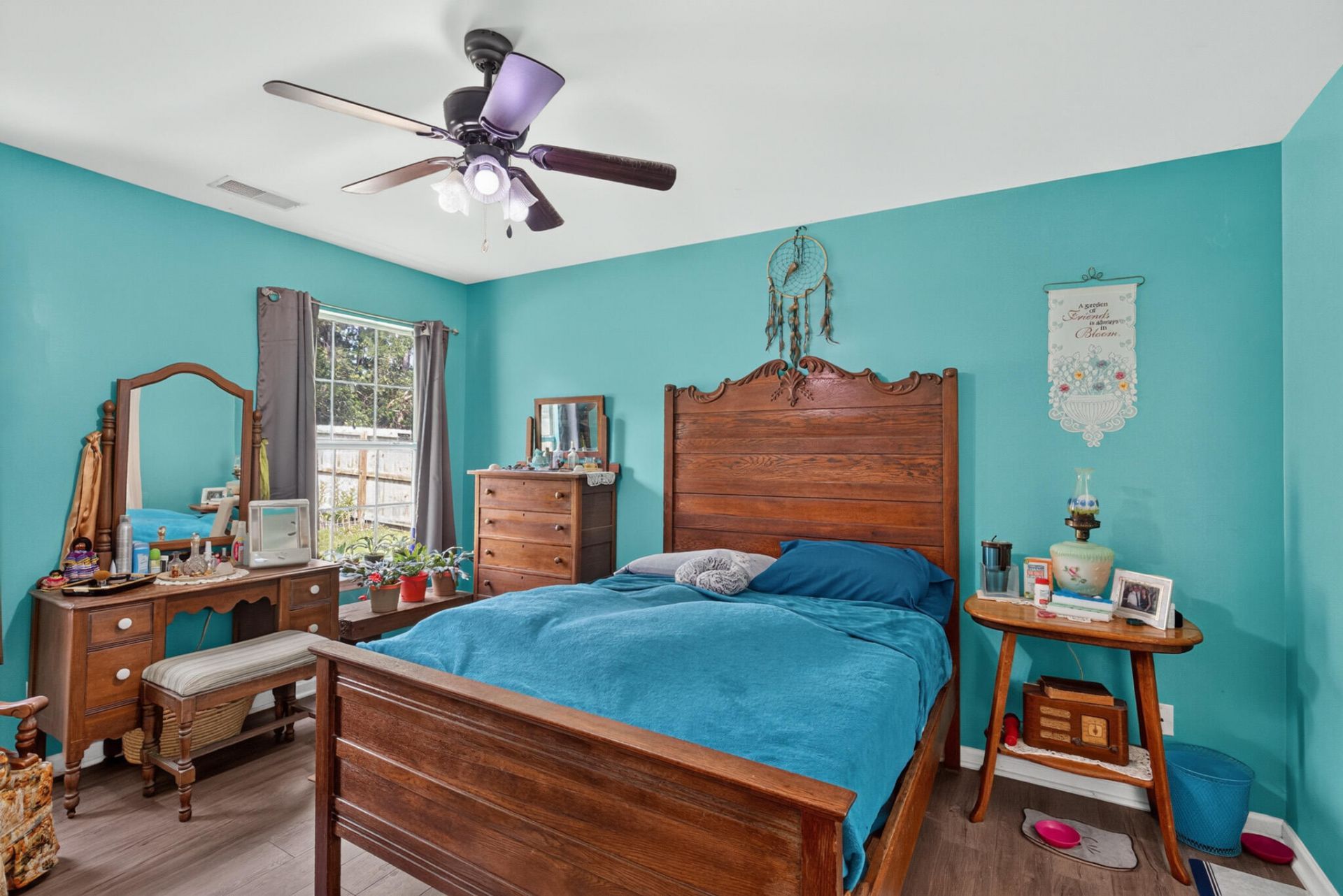 9021 Greenbriar Drive Photo 11