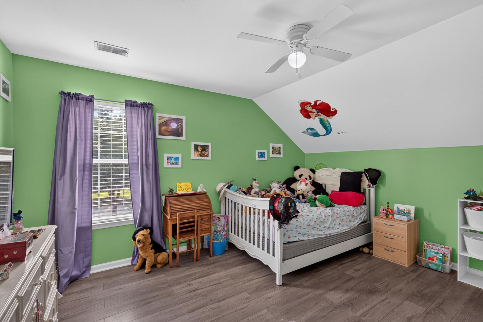 9021 Greenbriar Drive Photo 21