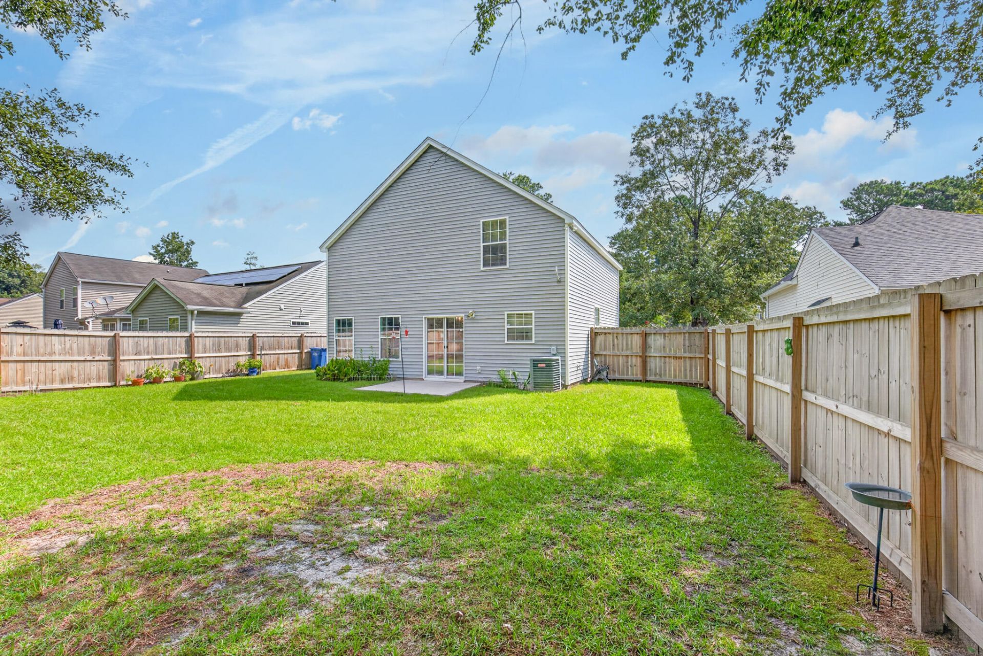 9021 Greenbriar Drive Photo 25