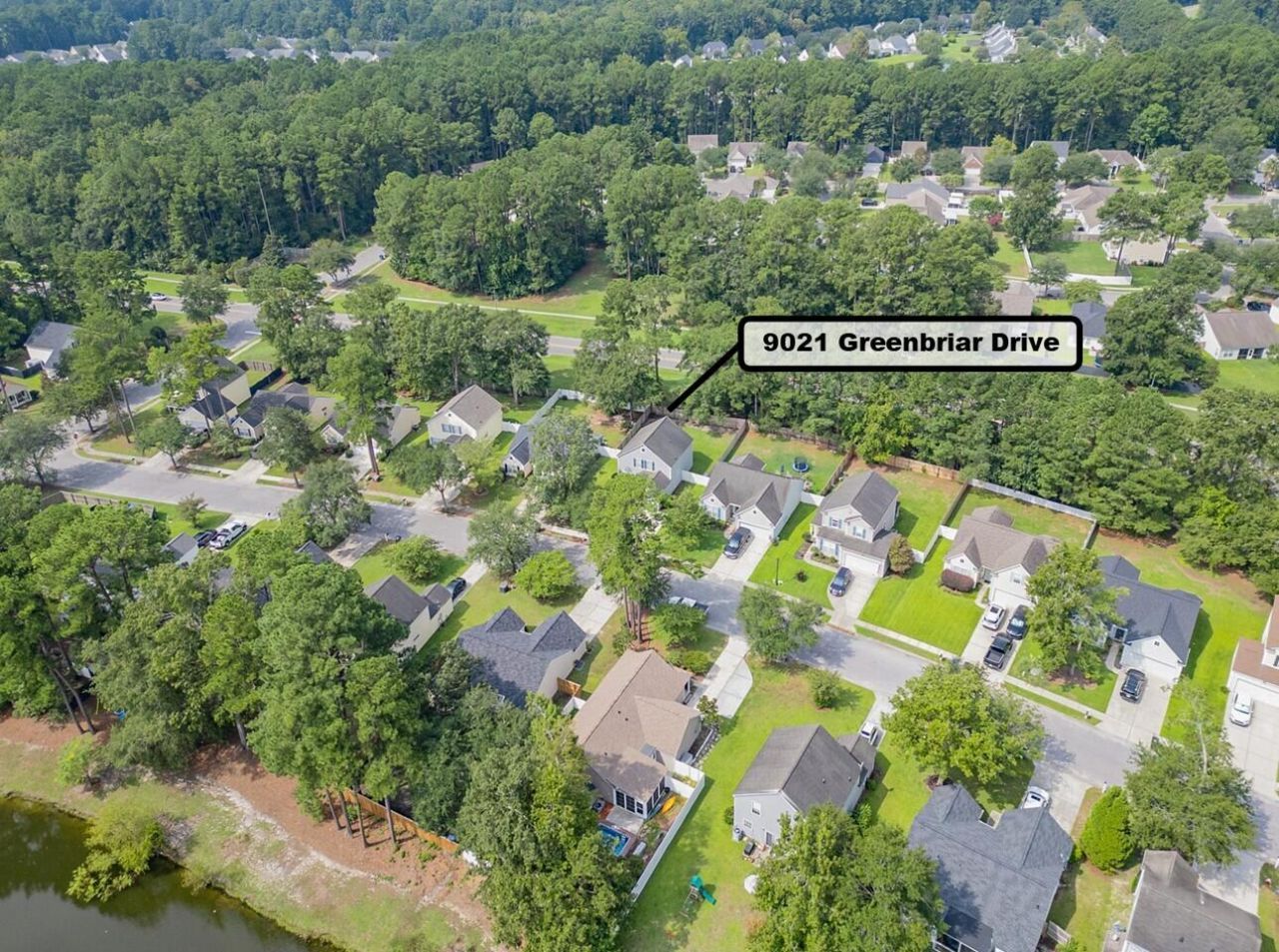9021 Greenbriar Drive Photo 29