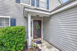 9021 Greenbriar Drive photo 4