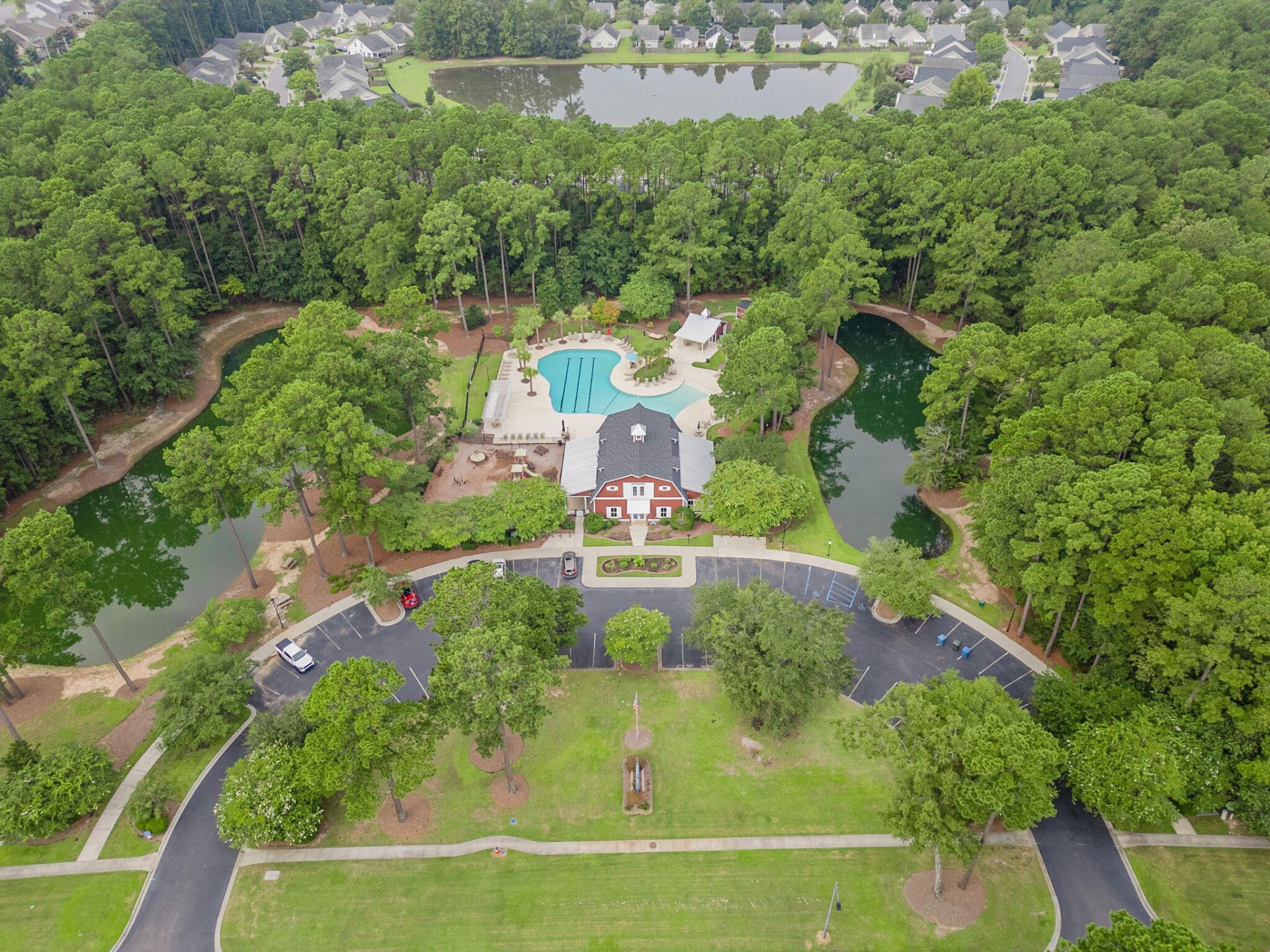 9021 Greenbriar Drive Photo 31