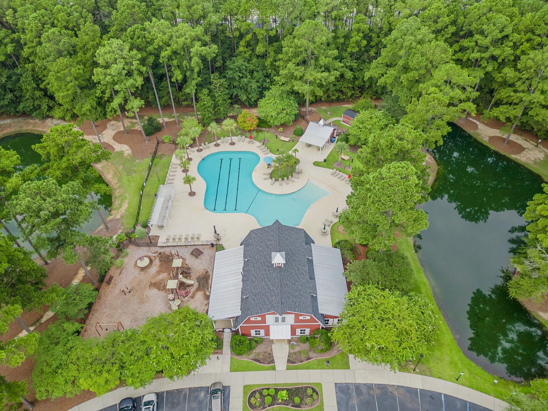 9021 Greenbriar Drive Photo 32