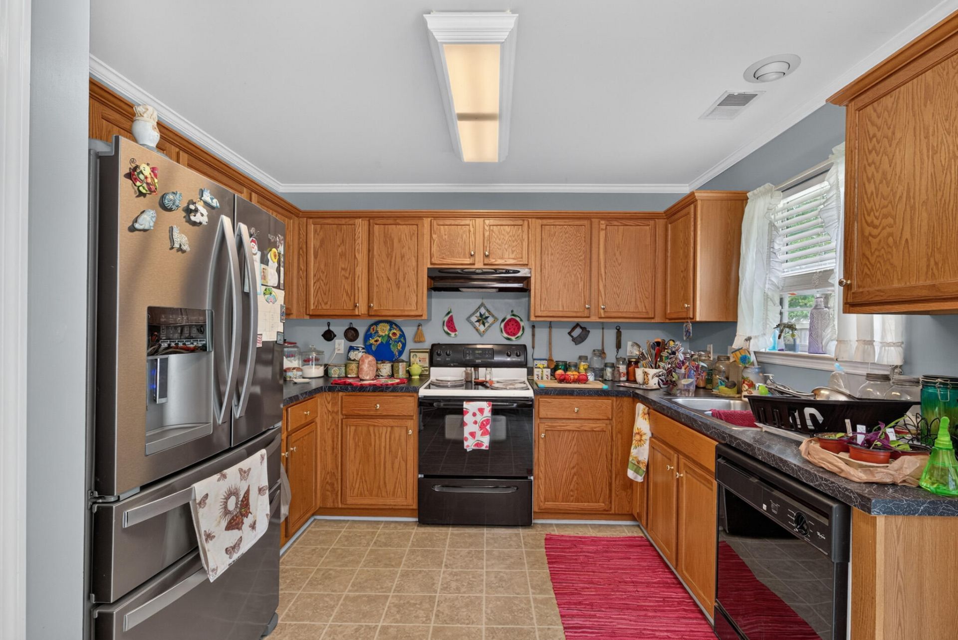 9021 Greenbriar Drive Photo 8
