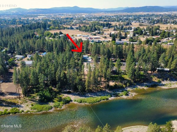 1208 S Breezy Way , Post Falls, ID 83854