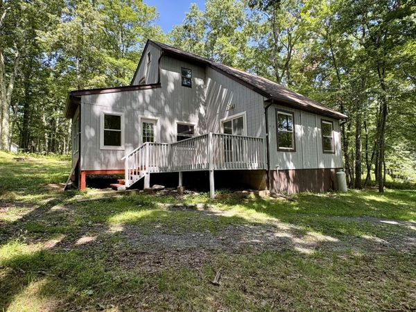 142 Doe Loop , Bushkill, PA 18324