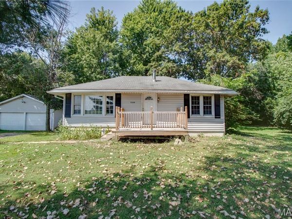 7220 Ingham Lane , Godfrey, IL 62035