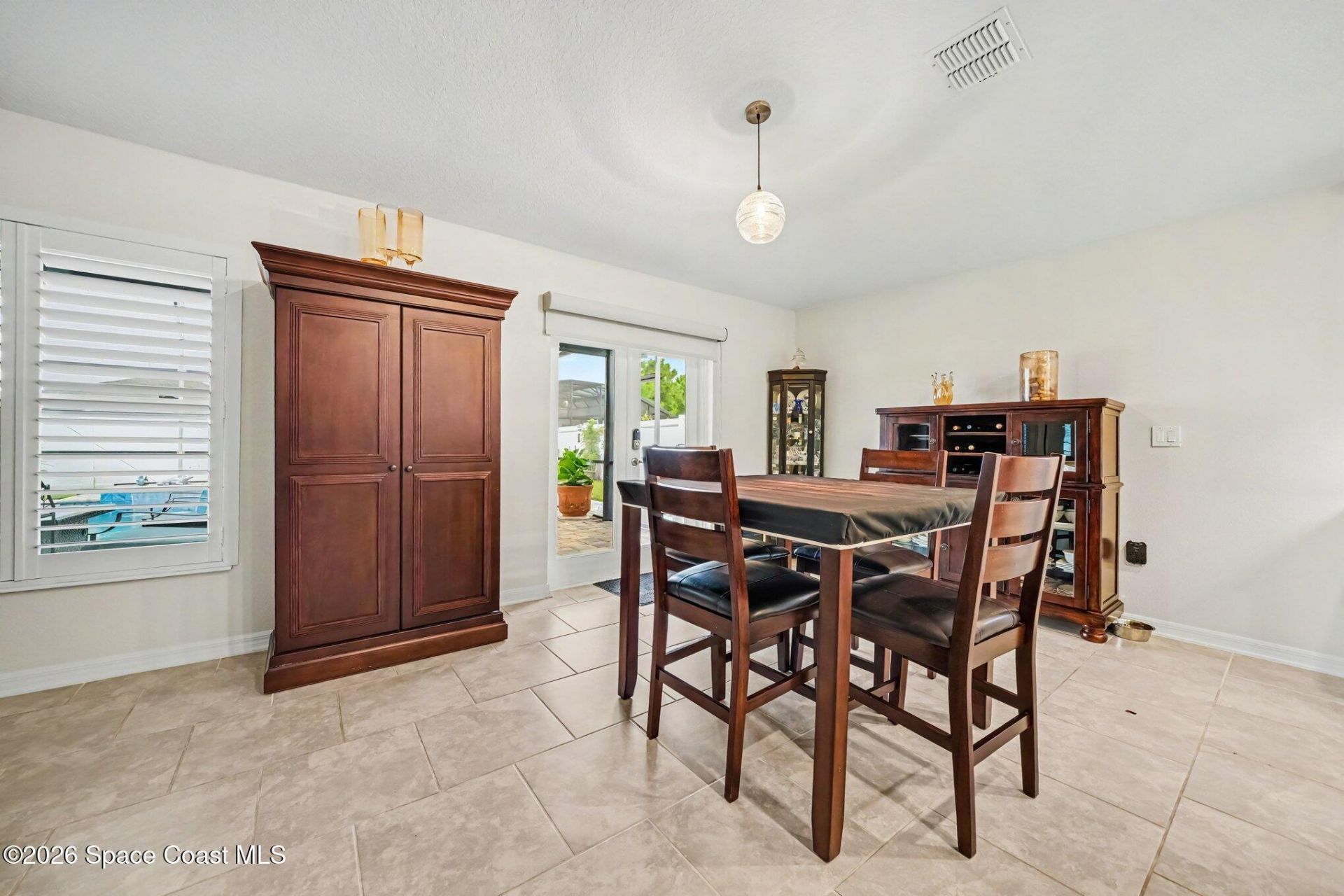 406 Three Oaks Drive, Edgewater, FL 32141 Photo
