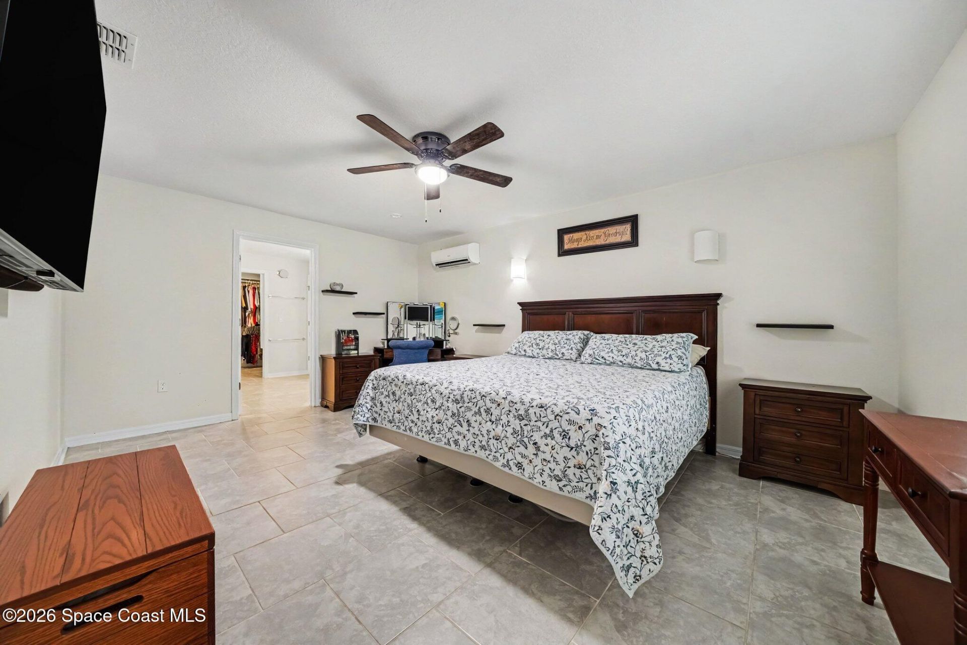 406 Three Oaks Drive, Edgewater, FL 32141 Photo