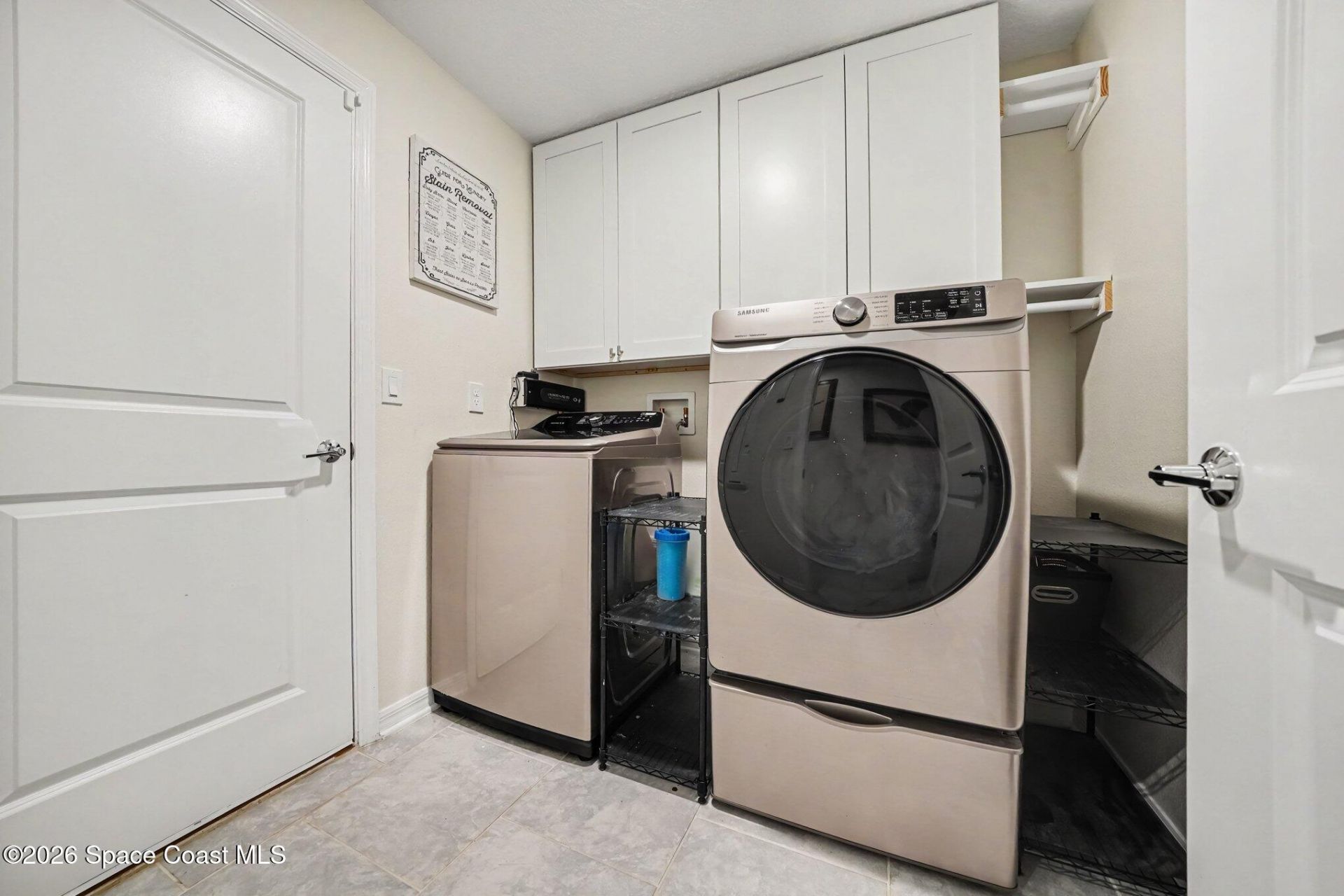 406 Three Oaks Drive, Edgewater, FL 32141 Photo